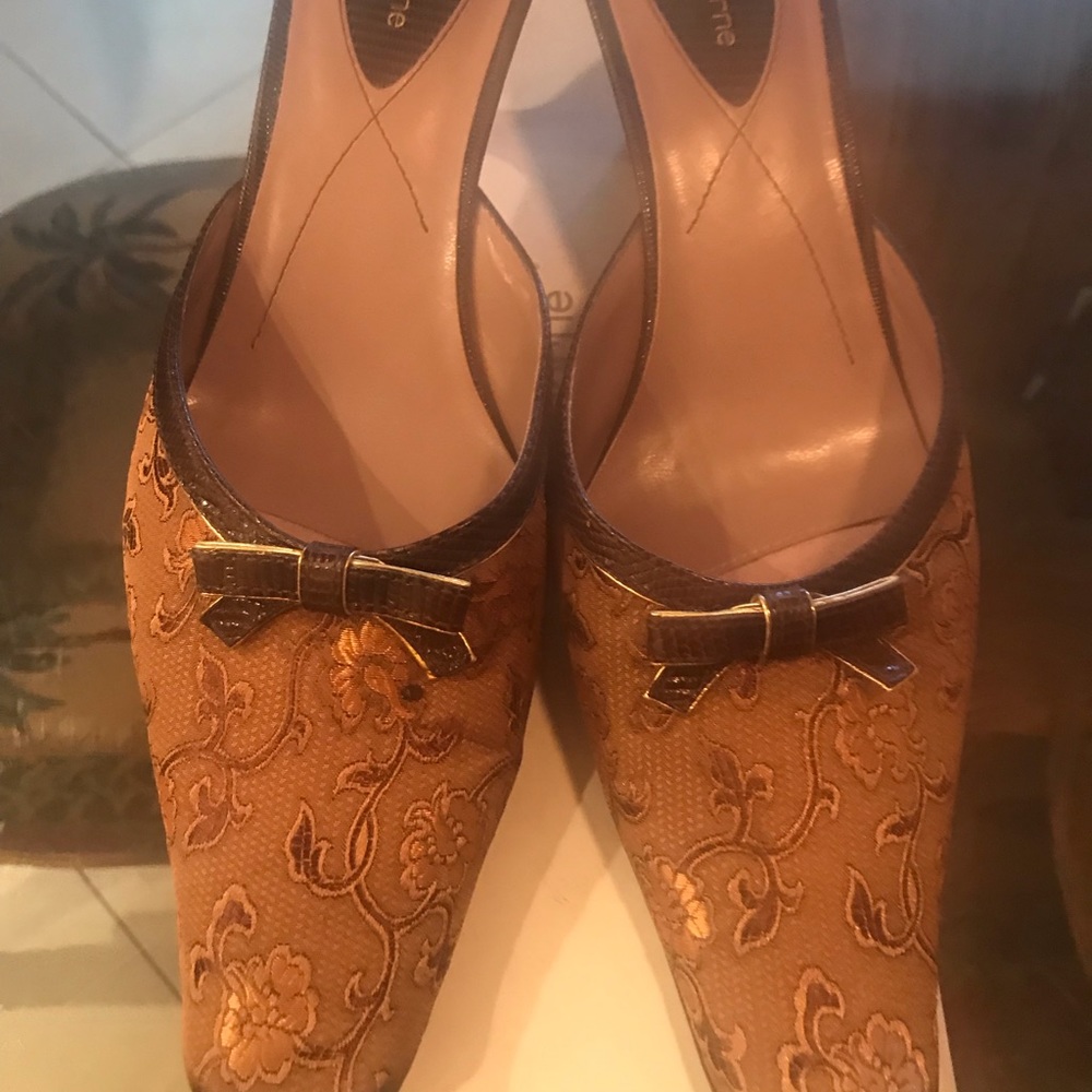Liz Claiborne Flex Slip on Brown Pumps Size 9